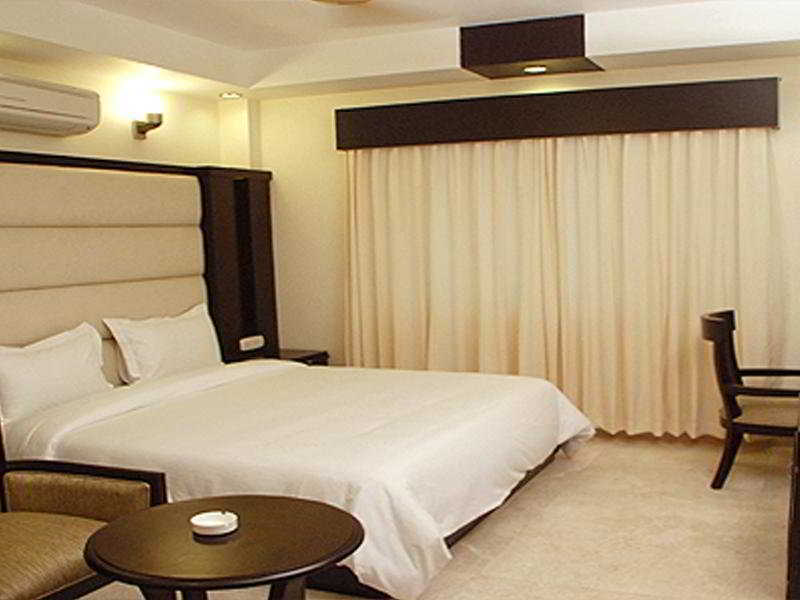 Hotel Meridian Plaza