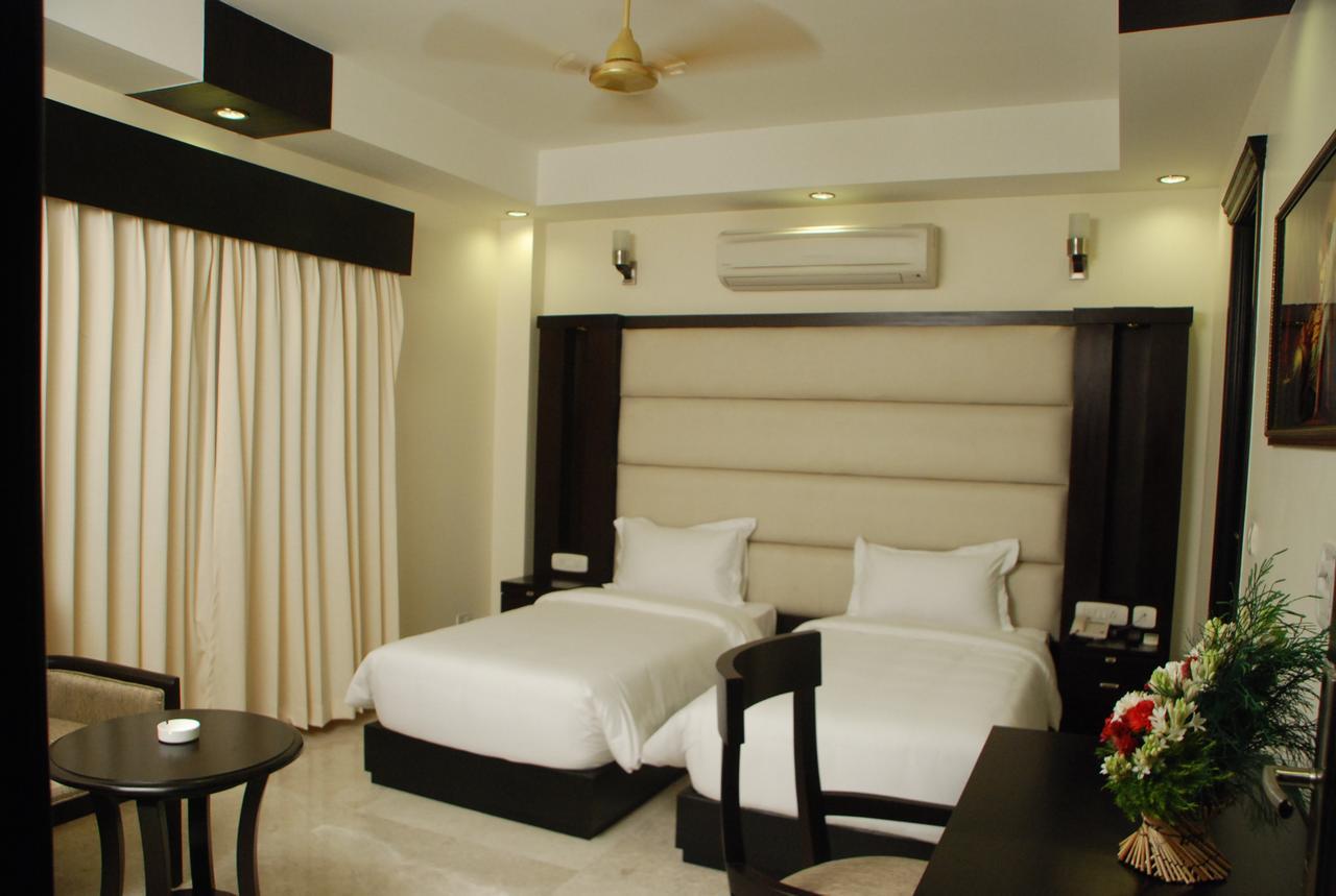 Hotel Meridian Plaza New Delhi