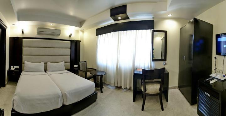 Meridian Plaza 3* New Delhi